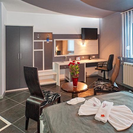 Garni Hotel Lama Kragujevac Dış mekan fotoğraf