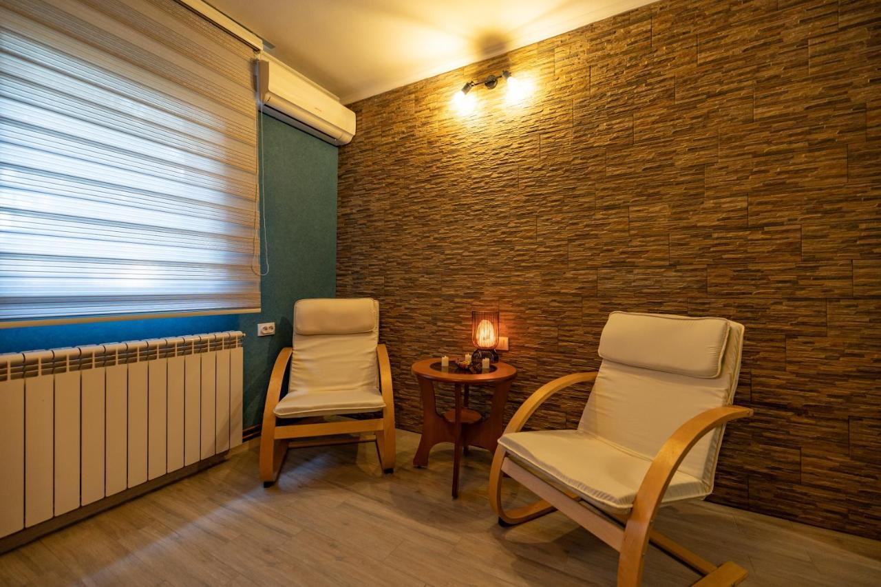 Garni Hotel Lama Kragujevac Dış mekan fotoğraf