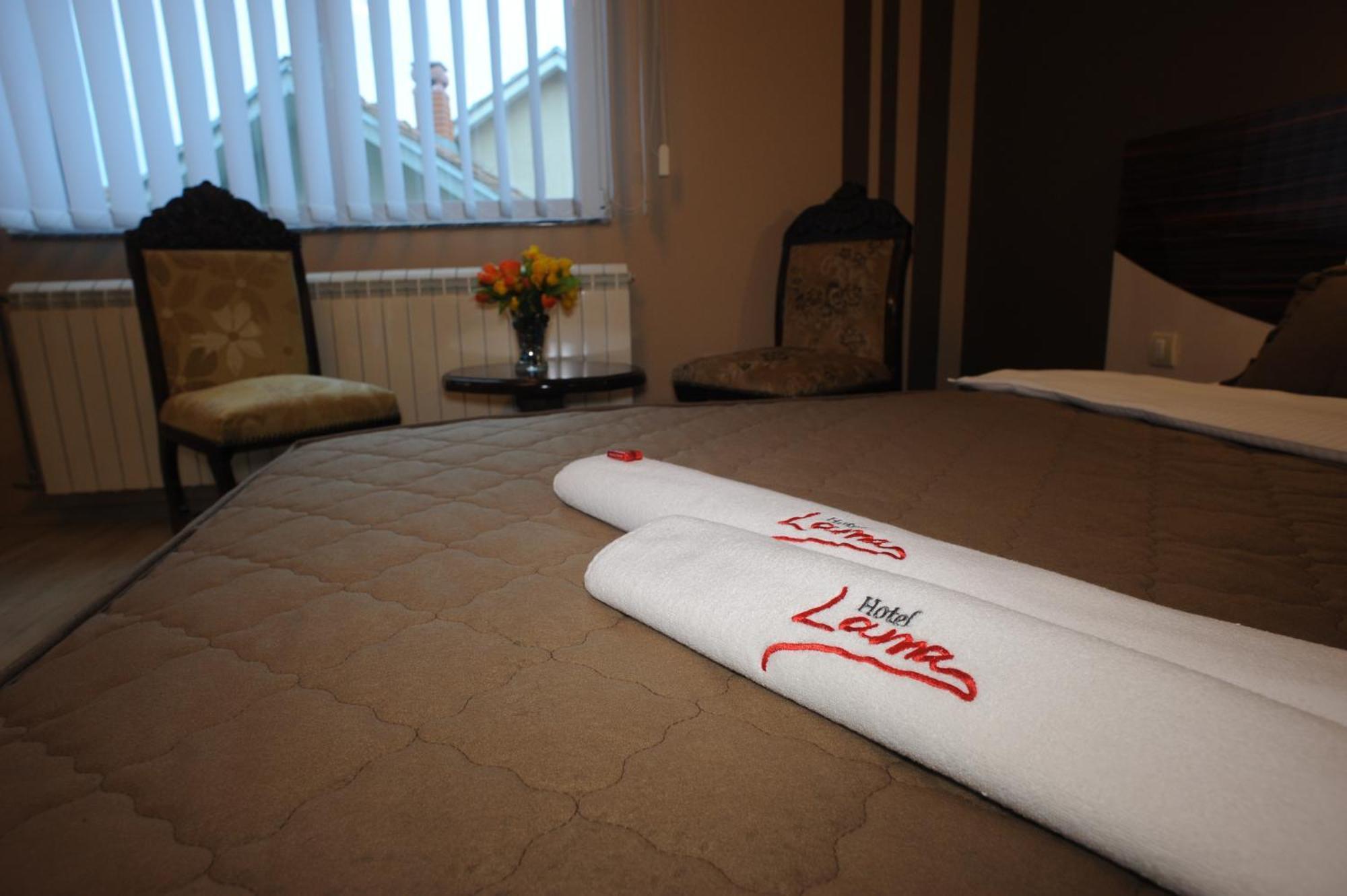 Garni Hotel Lama Kragujevac Dış mekan fotoğraf