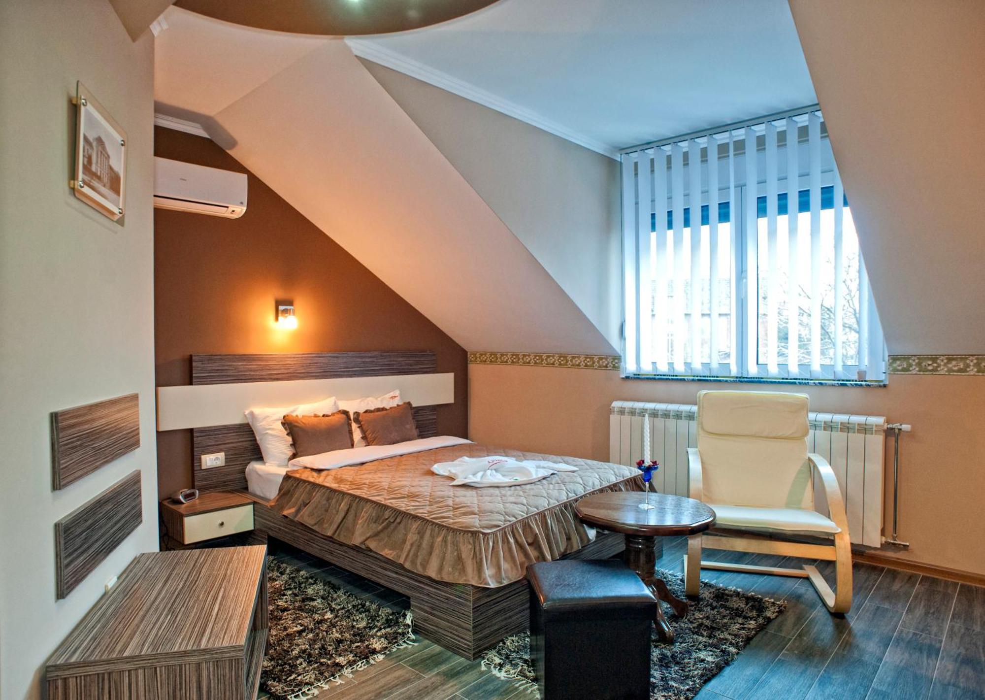 Garni Hotel Lama Kragujevac Dış mekan fotoğraf