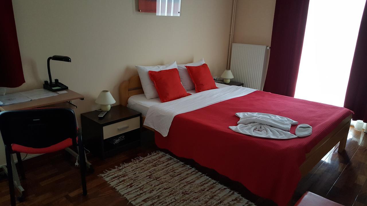 Garni Hotel Lama Kragujevac Dış mekan fotoğraf