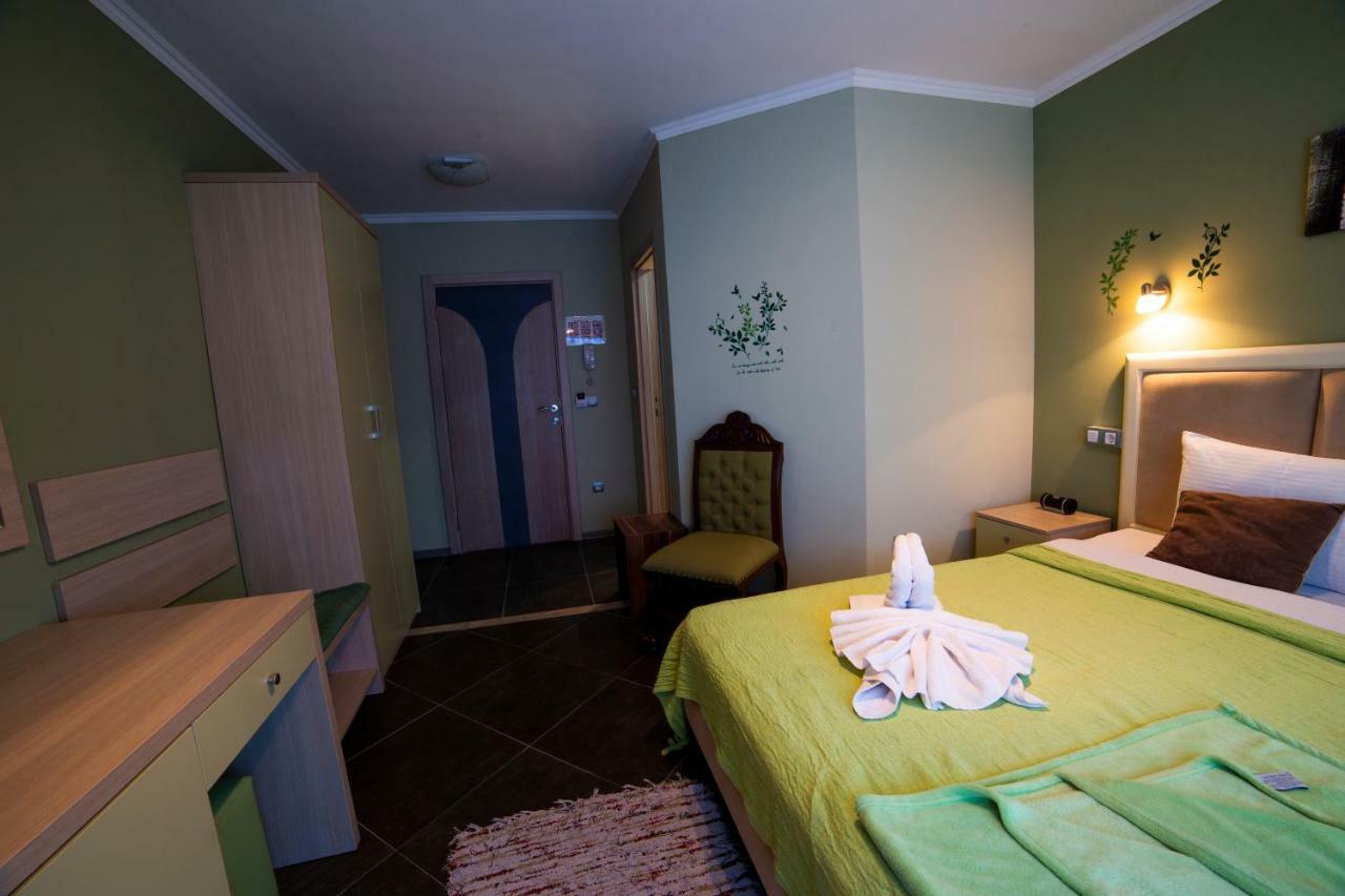 Garni Hotel Lama Kragujevac Dış mekan fotoğraf